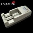 TrustFire TR-001 Ladegerät für Li-ion Akkus 16340 & 18650 