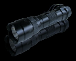 MAXIMA I LED Torch / Flashlight 